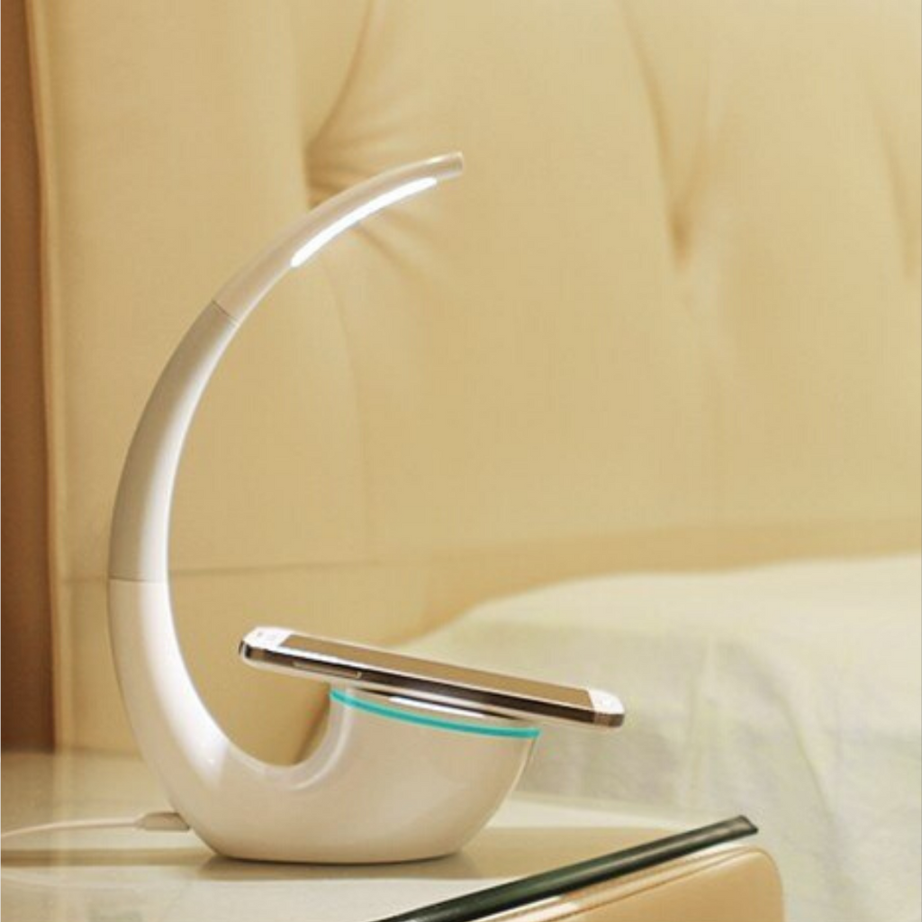 Wireless Charger Phantom Table Lamp - ALL TECH ADDICT